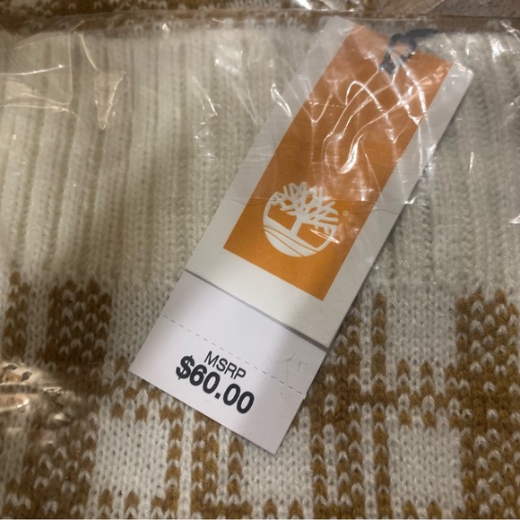 NWT TIMBERLAND Buffalo Plaid Scarf In “Wheat” - OS - Picture 2 of 8